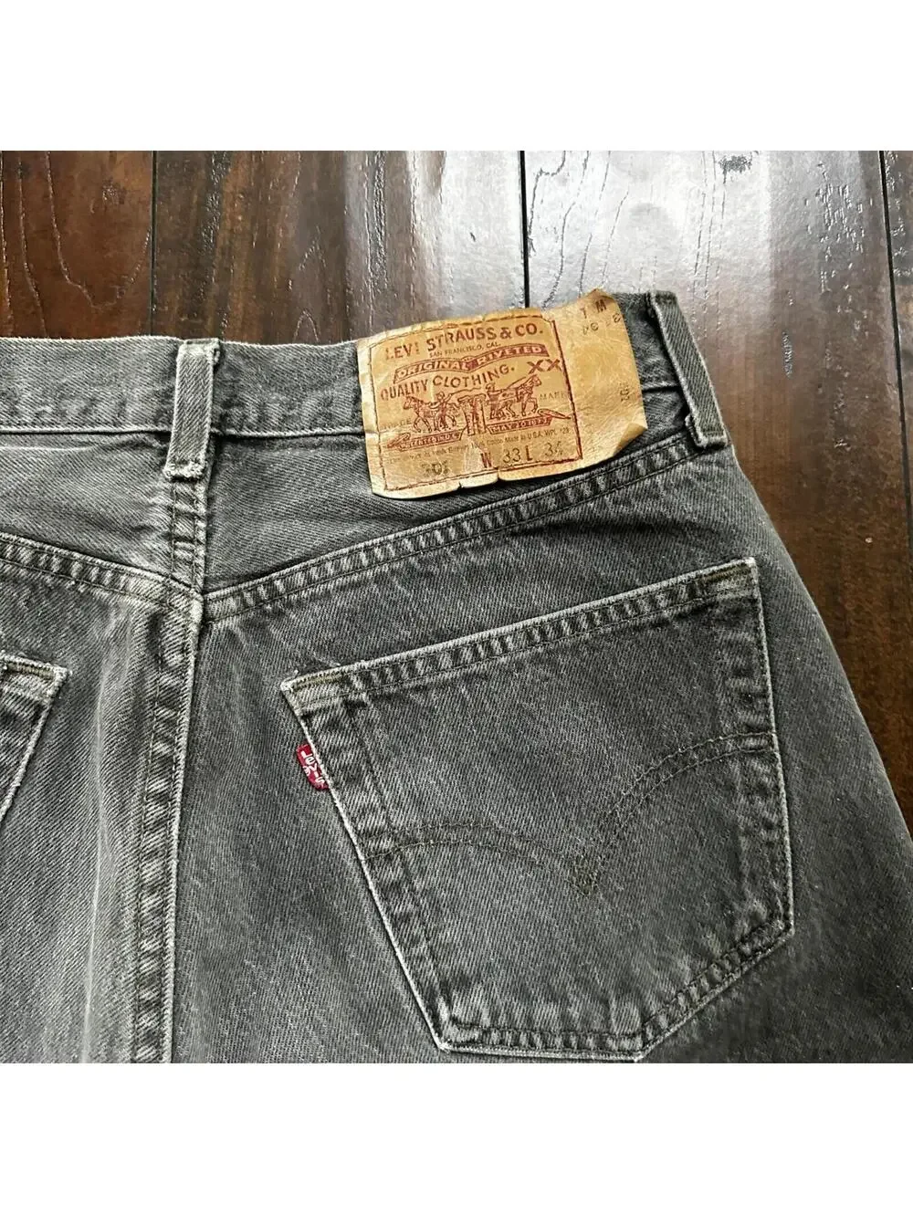 VTG 90s Levis 501 Button Fly 33x34 USA Tag Jeans Straight Wash Grey XX Act 30x32